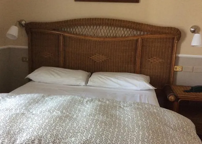 Otel Grand Colony 3*
