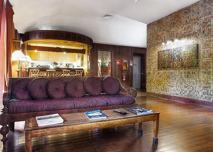 Otel Grand Colony 3*